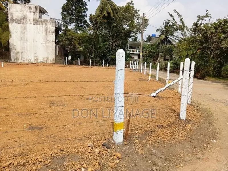 Prime Land for Sale - Athurugiriya