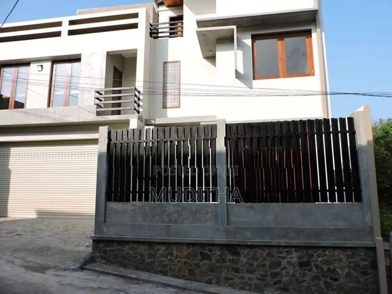 Luxury Residence House in Malabe