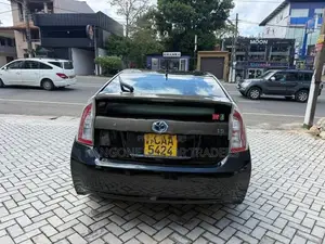 Toyota Prius S TOURING 2013