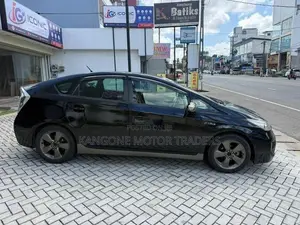 Toyota Prius S TOURING 2013