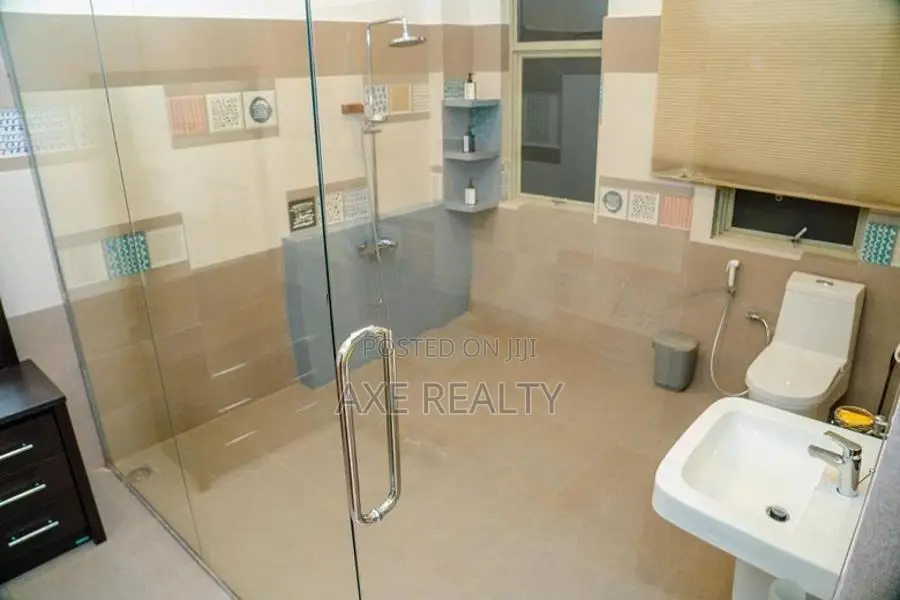 Penthouse Apartment for Sale in Kotte
