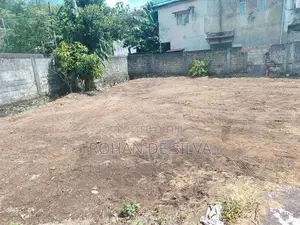 Residential Land in Kotte