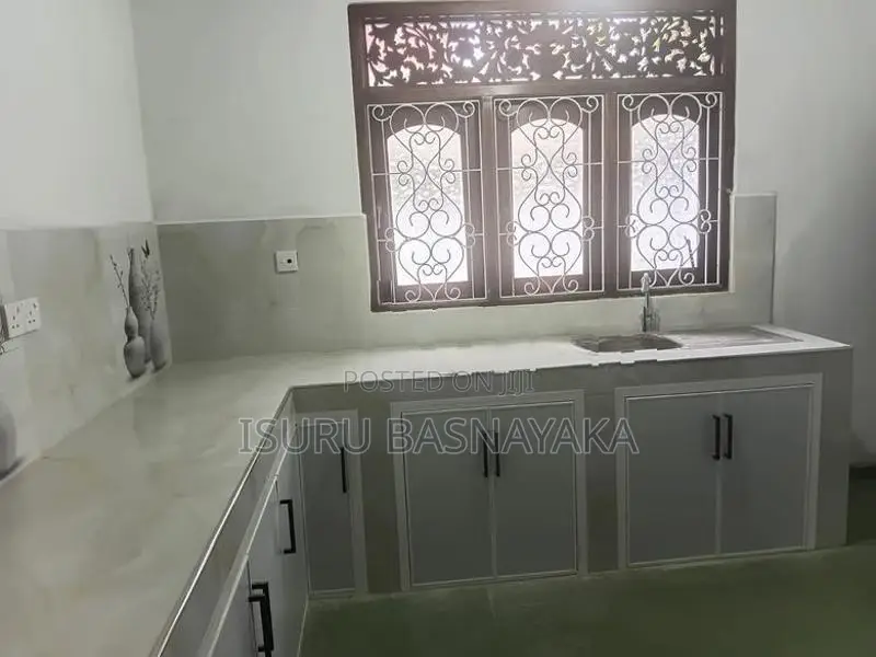 Godagama House Rent