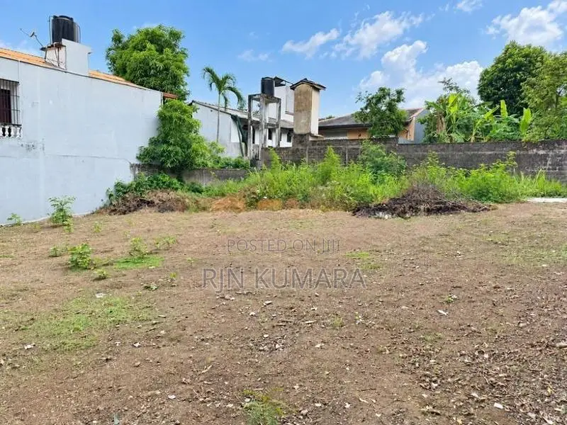 20-Perch Residential Land For Sale – Pannipitiya