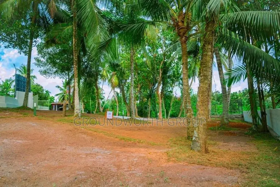 Kottawa - Land for Sale