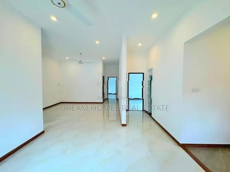 Modern 3 Bedroom House – Godagama, Homagama