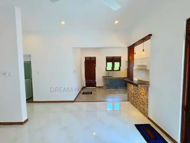 Modern 3 Bedroom House – Godagama, Homagama
