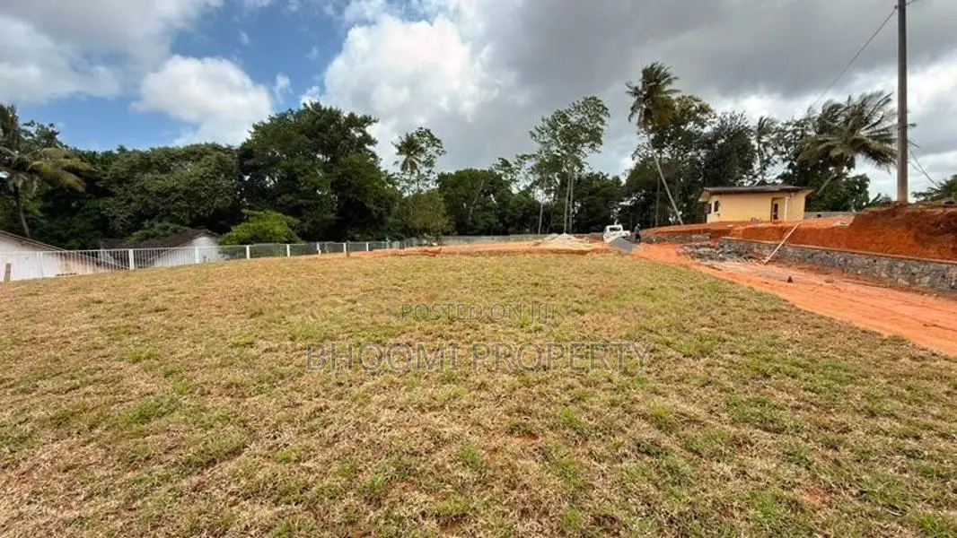 Land in Galle city