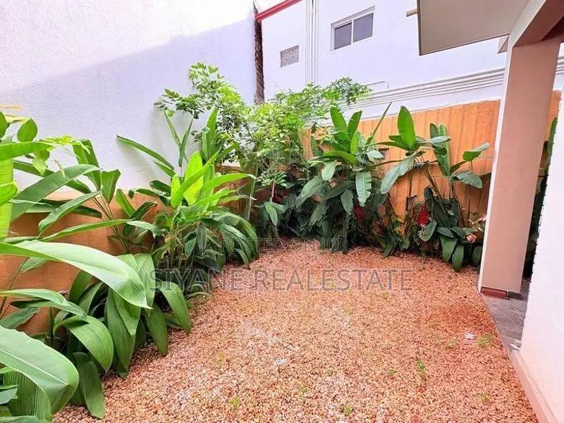 Luxury New House Sale in Dehiwala