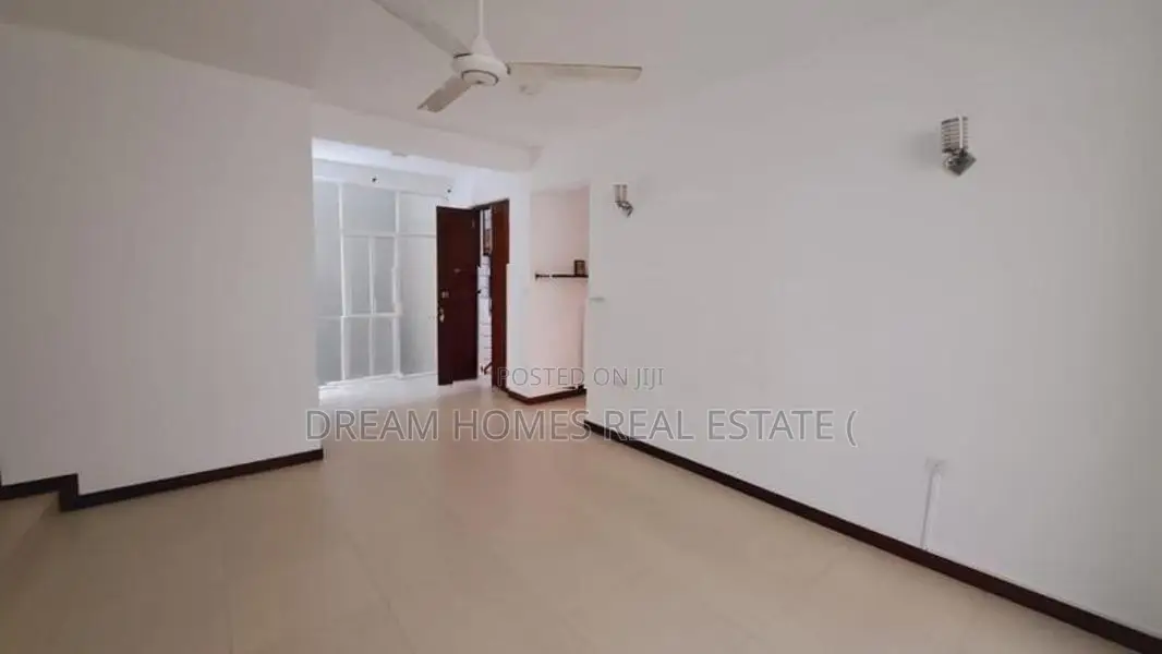 3-Unit Apartment Complex for Sale – Near Athurugiriya Highway