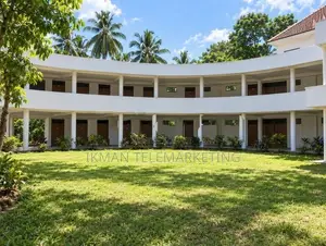 Land with Hotel for Sale in Bolgoda