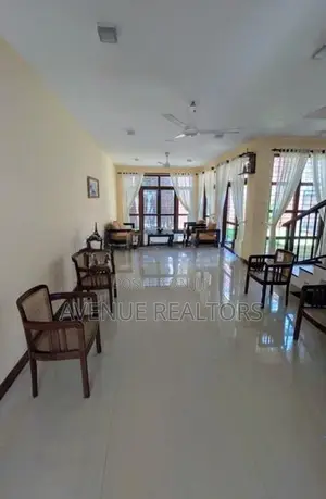 4BR Semi-Furnished House for Rent in Mount Lavinia (HS4943)