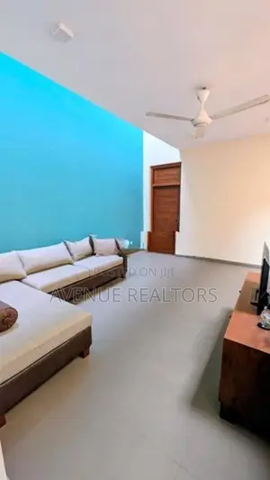 4BR Semi-Furnished House for Rent in Mount Lavinia (HS4943)