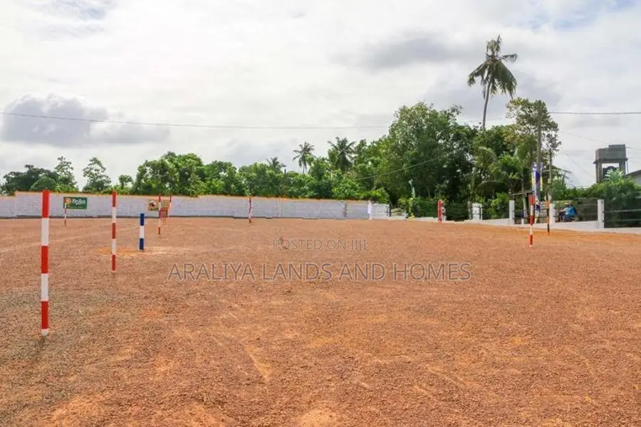 Kindelpitiya Lands for Sale