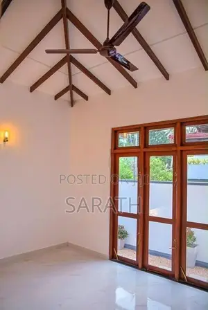 අතුරුගිරියේ අංගසම්පූර්ණ අලුත්ම තනි නිවසක්