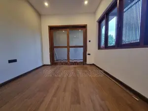 Talawathugoda City House for Sale