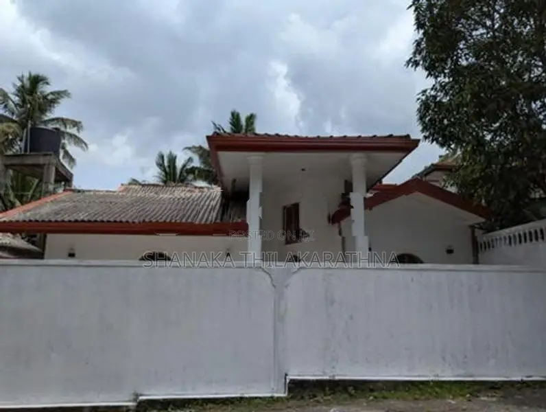 4BR Family Home for Sale – Kundasale
