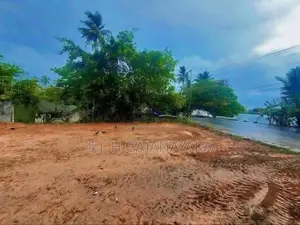 Land for Sale in Panadura Town