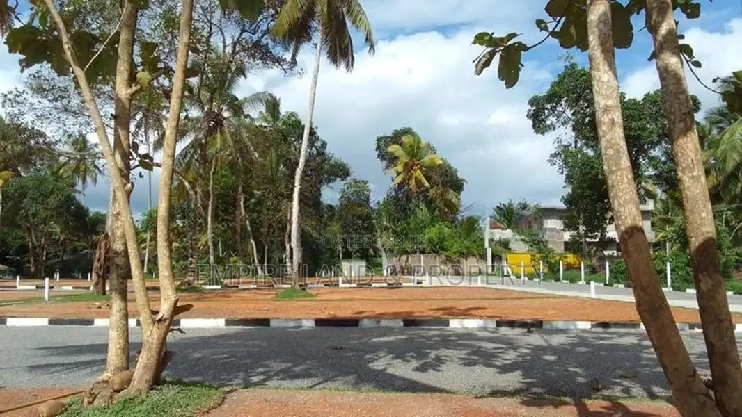 Land for Sale Polgasowita