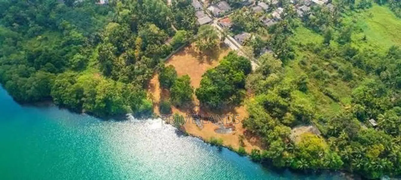 Water Facing Land plots sale in Nawala