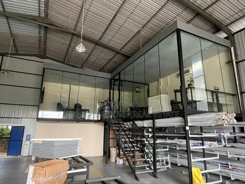 4000 Sqft Main Road Facing Warehouse for Rent Biyagama