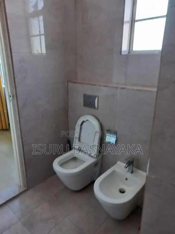 Ocean View Luxcury Apartment for Sell Wellawaththa