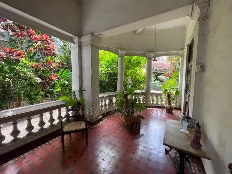 Ward Place, Colombo 07 – Prime Land with Existing House for Sale