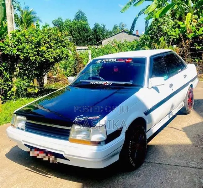 Toyota Corona 1986