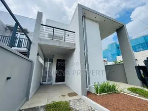 Piliyandala Canterbury 3BR Solar Furnished House for Rent