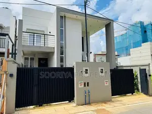 Piliyandala Canterbury 3BR Solar Furnished House for Rent
