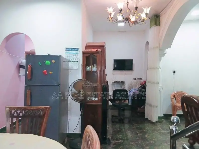 Two Storey House for Sale in Wellampitiya