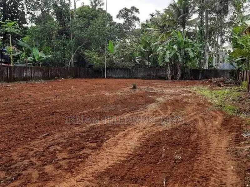 Land for Sale in Nawinna, Janatha Mawatha