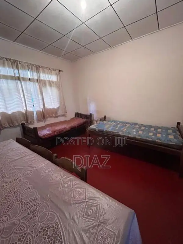 Room For Rent In Kottawa - Female Uni Students
