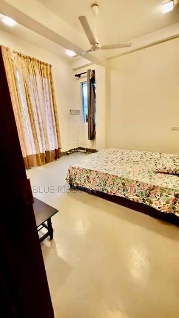 Semi Furnished 1,300 Sq. Ft. First-Floor Apartment for rent – Rajagiri