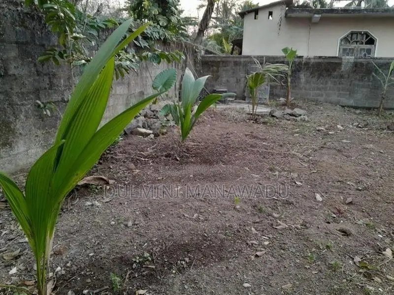 Land for sale in Hokandara