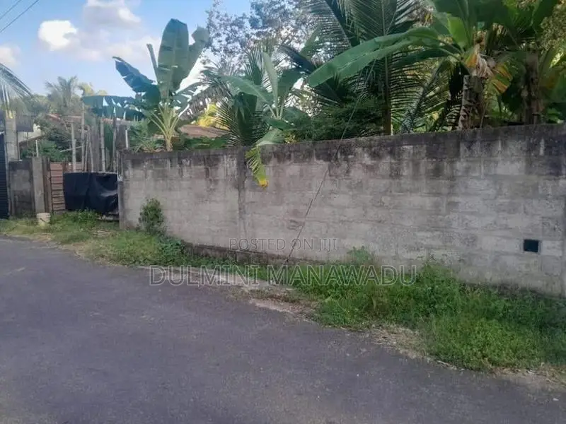Land for sale in Hokandara