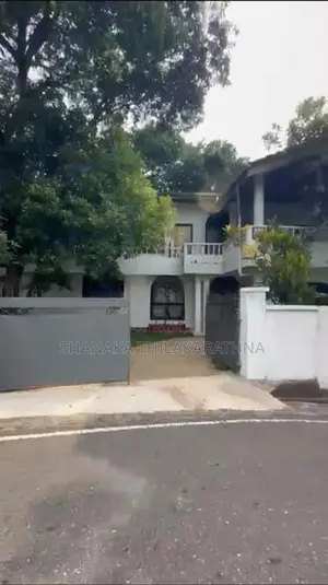 Large 8-Bedroom House for Sale – Kandy