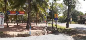 කුරුණෑගල අනුරාධපුර පාරට මුහුණලා ඉඩමක්