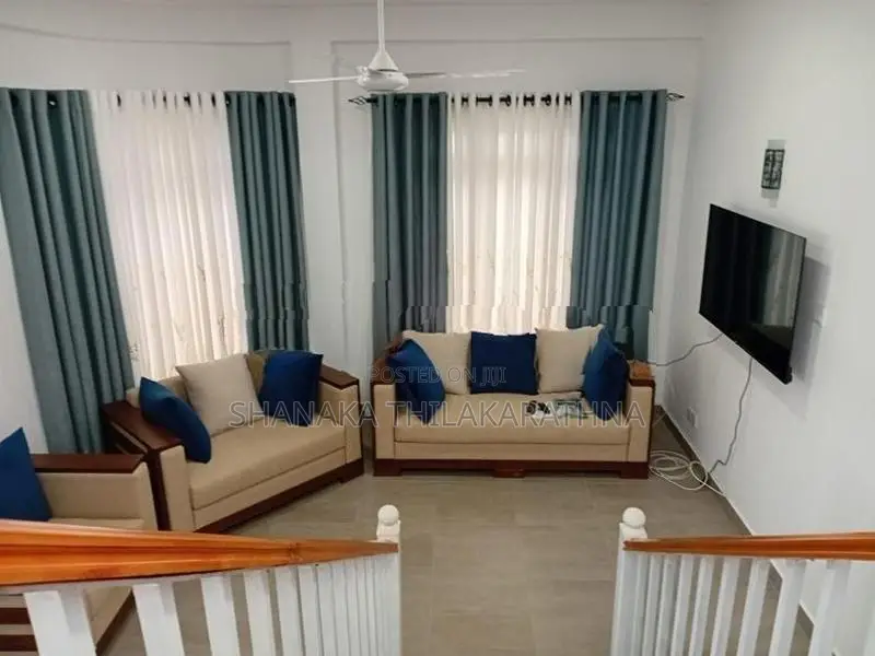 Luxury Fully Furnished Villa for Sale – Kandy