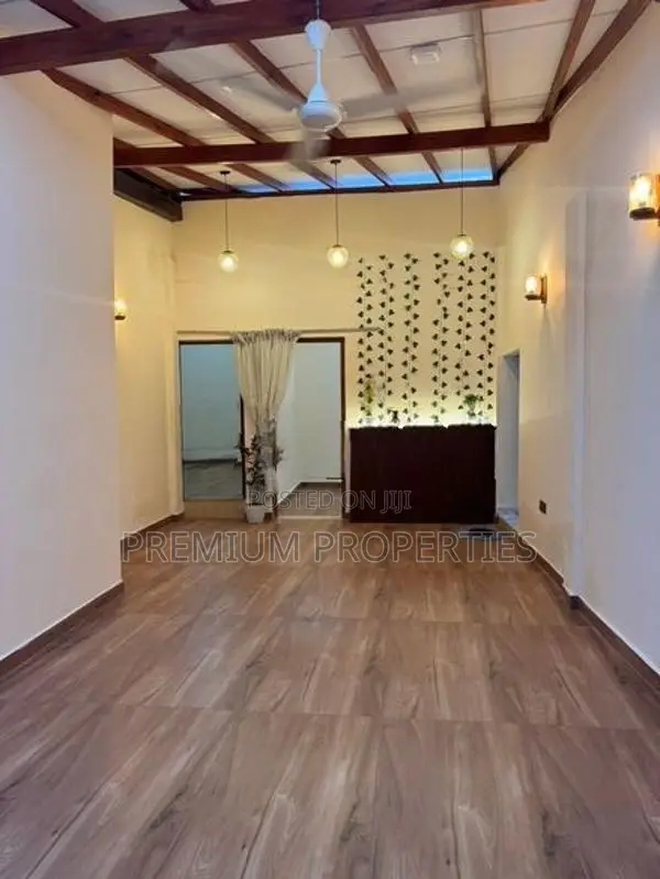 Brand New House for Rent | Rathmalana