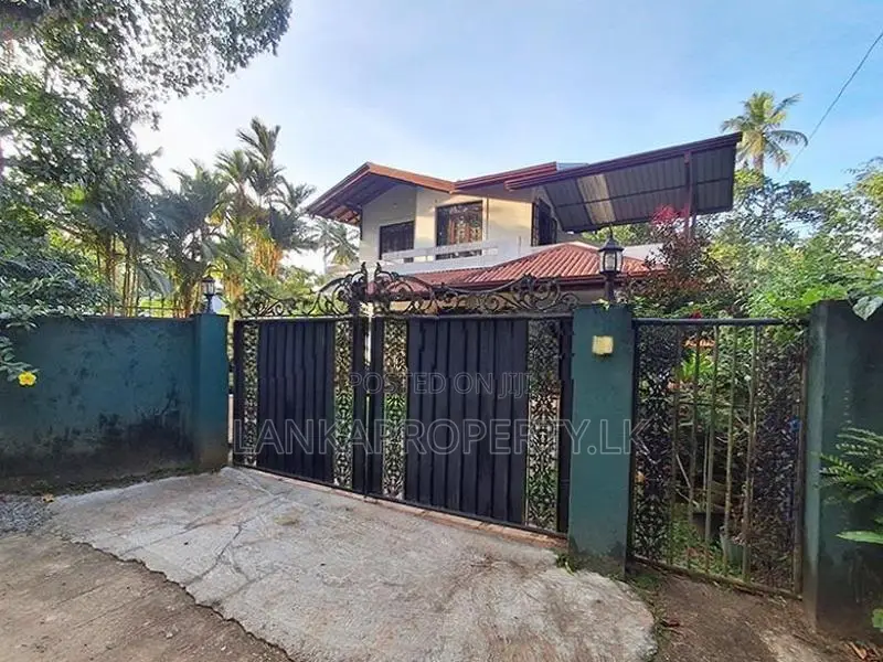 Two-Storey House for Sale – Asgiriya, Gampaha