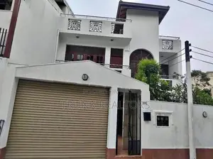 Battaramulla 04BR House For Rent (NK11782)