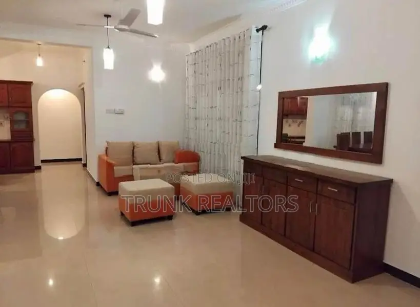 Battaramulla 04BR House For Rent (NK11782)
