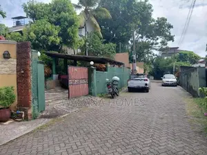 Best Land with House for Sale Nugegoda