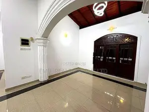 4 Bedroom spacious House for Rent at Rajagiriya (EM004MI)