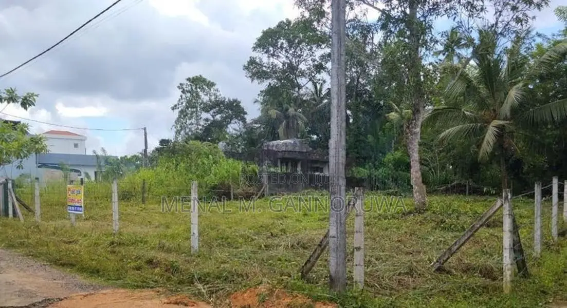 20 Perch Residential Land for Sale in Homagama