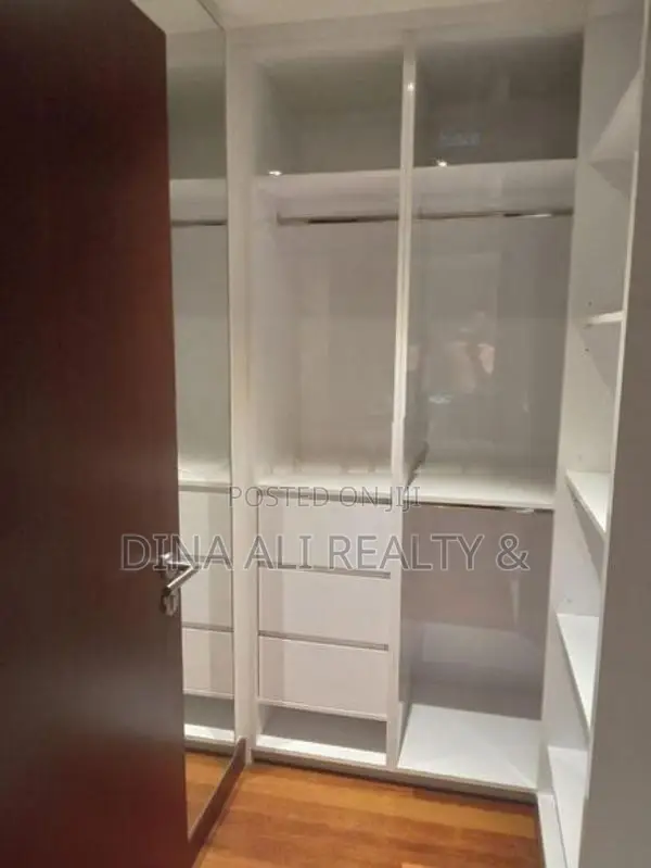 Apartment For Rent – Cinnamon Life Colombo 02