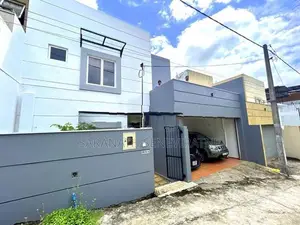 House in Piliyandala Mandawila Rd For Sale - 600 m to 120 Main