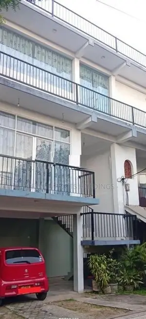 1st floor Upstair House for Rent, Inside 2 Story House, Thalapathpitiy