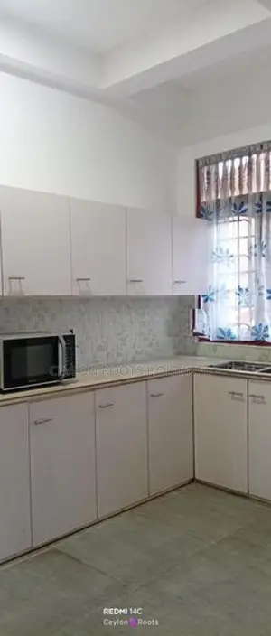 1st floor Upstair House for Rent, Inside 2 Story House, Thalapathpitiy